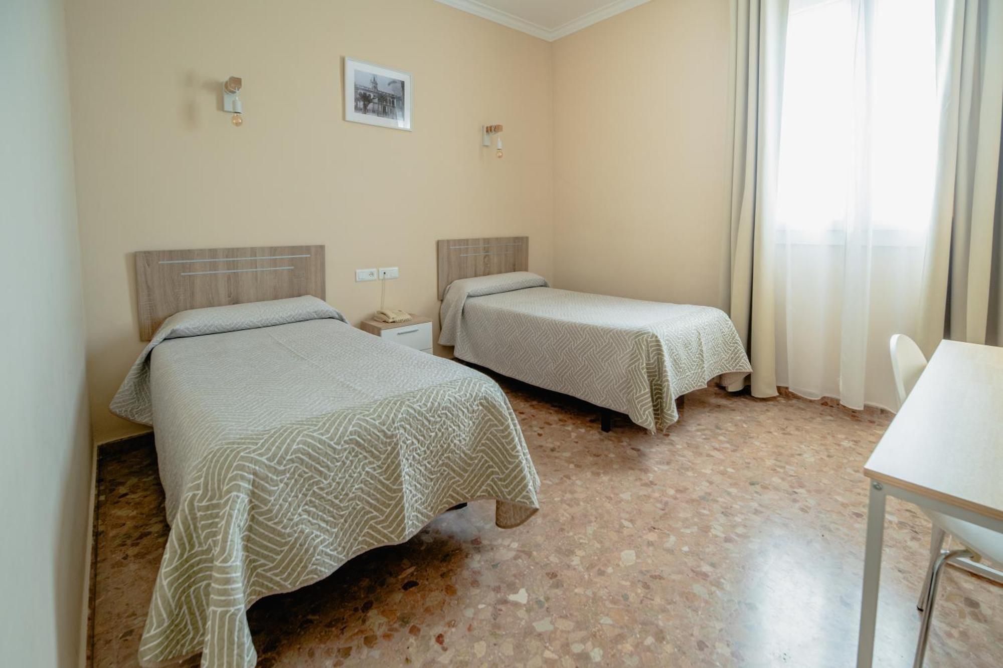 El Arahal Hotel Chamizo מראה חיצוני תמונה