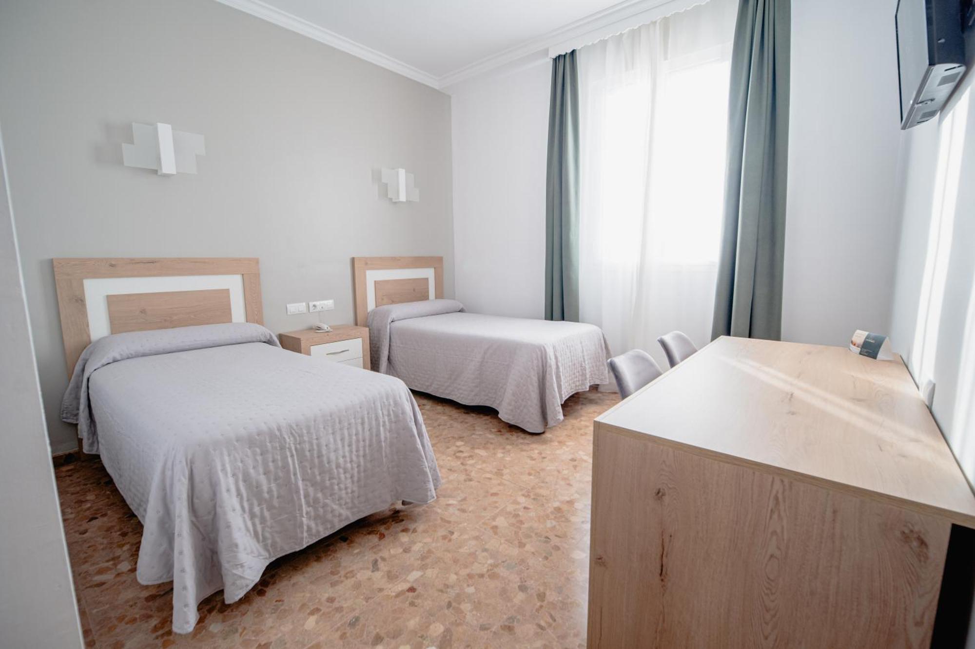 El Arahal Hotel Chamizo מראה חיצוני תמונה